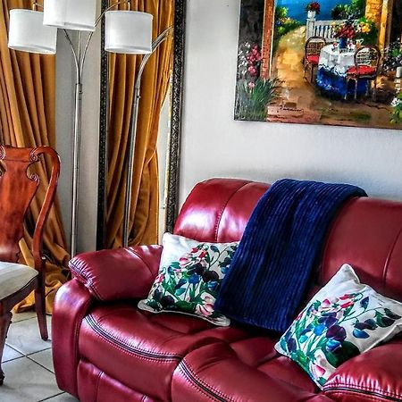 Boca Ciega Bay Apartment St. Pete Beach Esterno foto