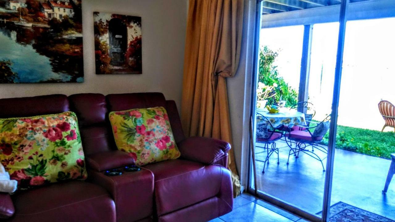 Boca Ciega Bay Apartment St. Pete Beach Esterno foto